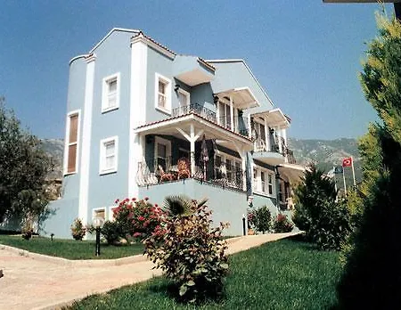Blue Pearl & Hotel 3*